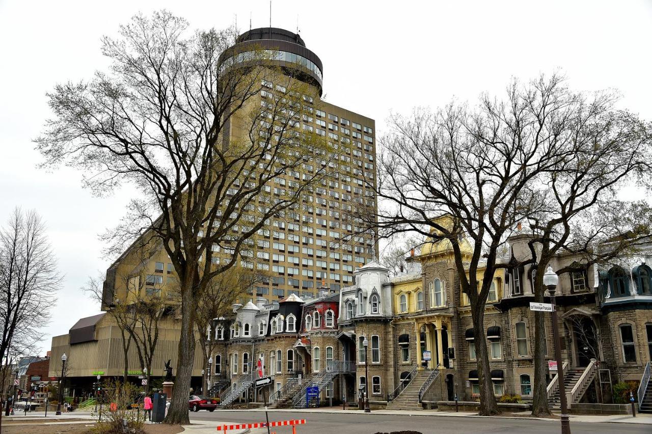 Hotel Le Concorde Quebec Exterior foto