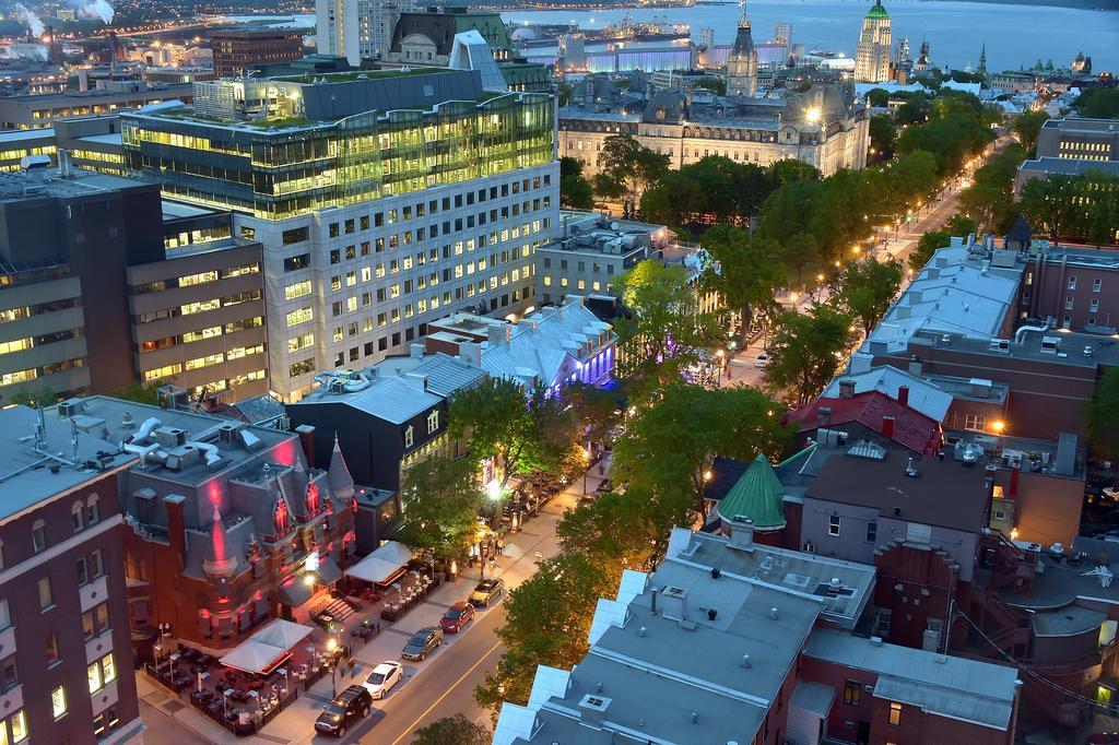 Hotel Le Concorde Quebec Exterior foto